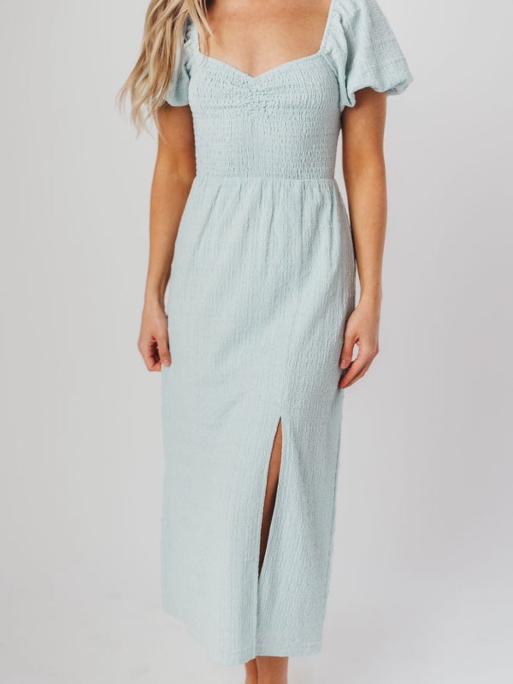Worth Collective Smocked Puff Sleeve Sweetheart Neckline Dress in Powder Blue - Picture 3 of 4